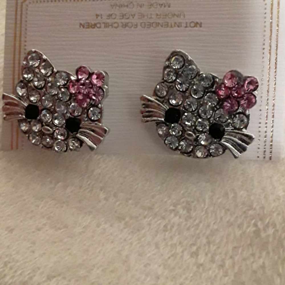 NWT SILVER PINK BOW RHINESTONE KITTY EARRINGS